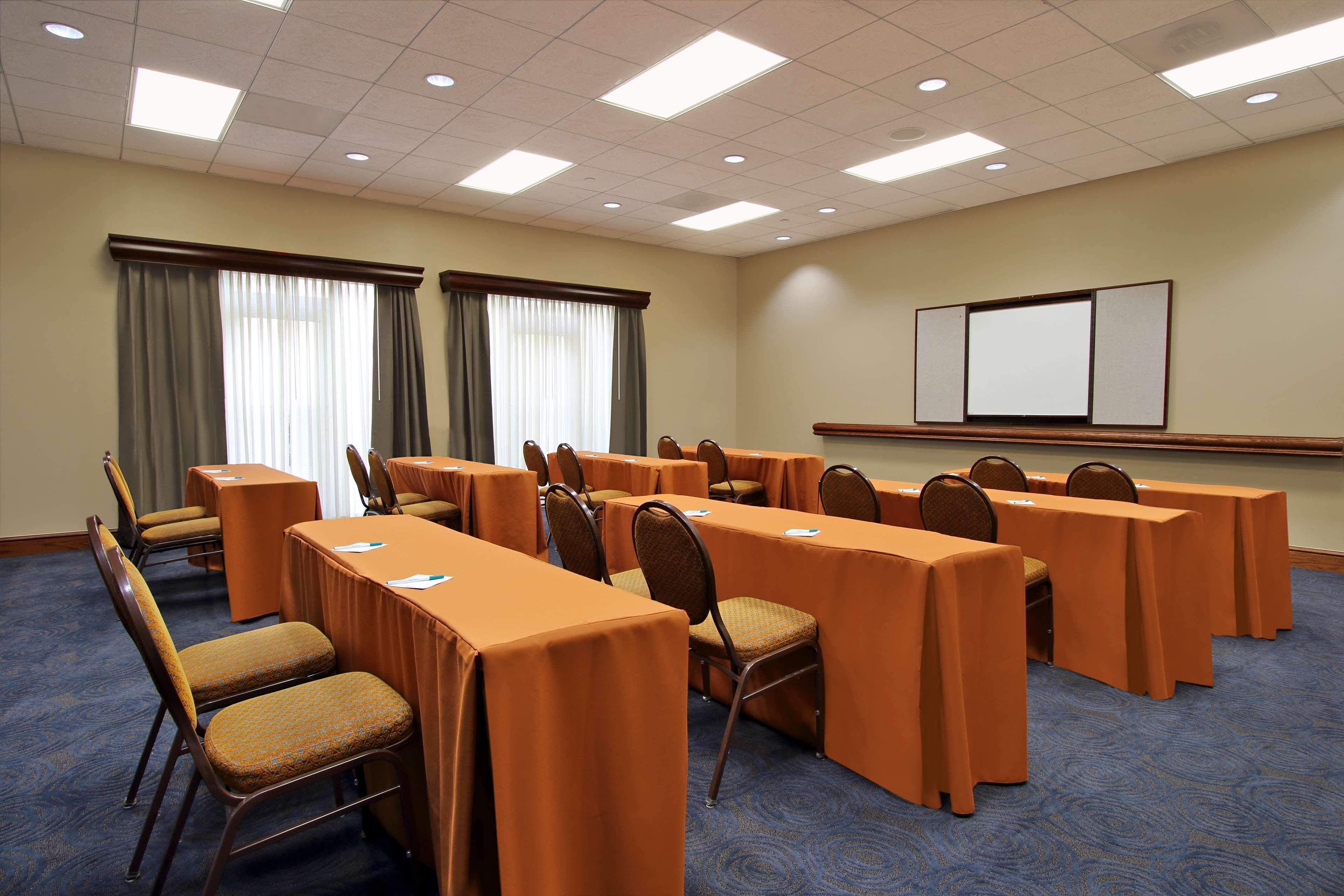 Homewood Suites By Hilton Miami - Airport West Miami Springs Bagian luar foto