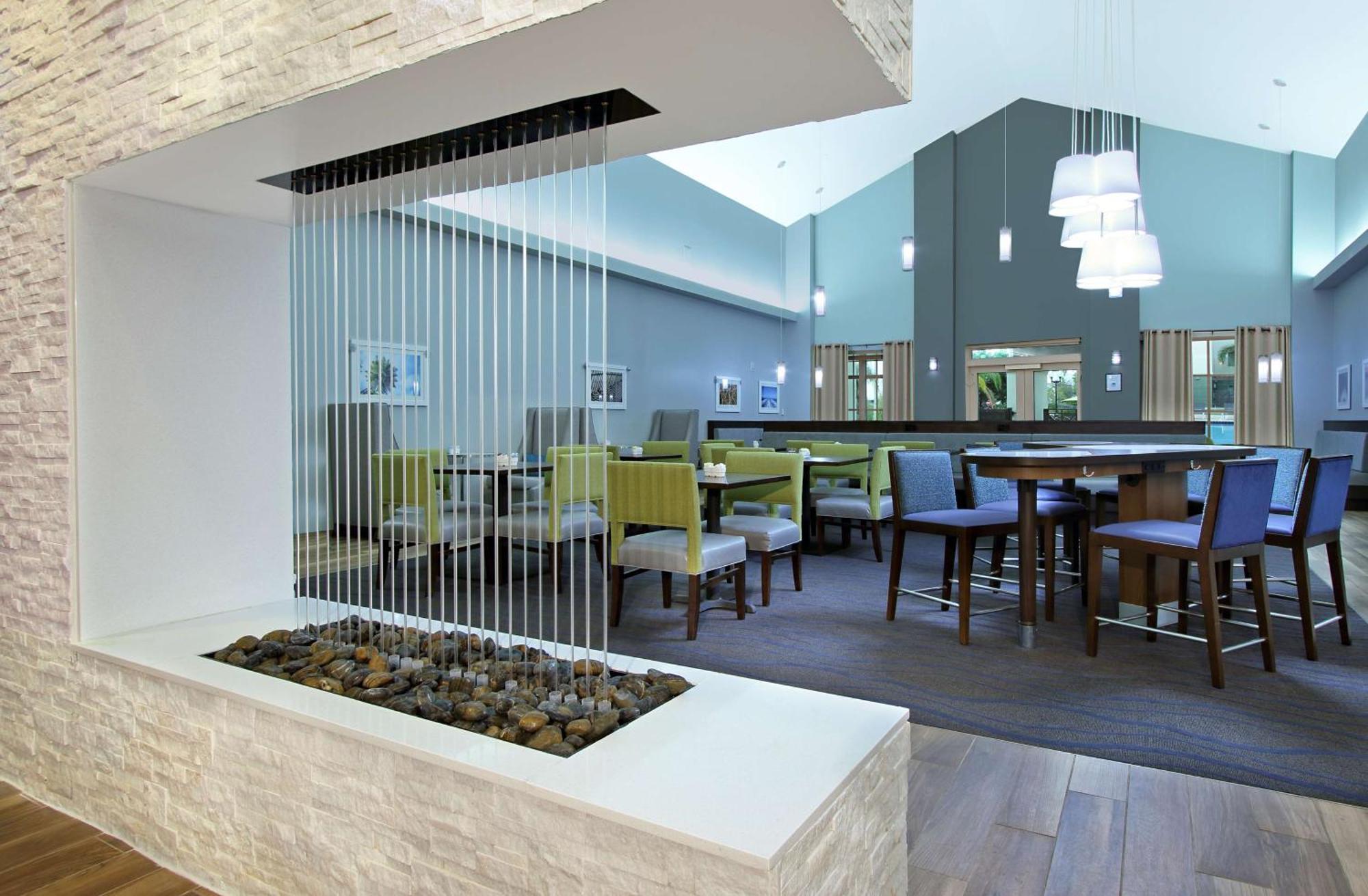 Homewood Suites By Hilton Miami - Airport West Miami Springs Bagian luar foto