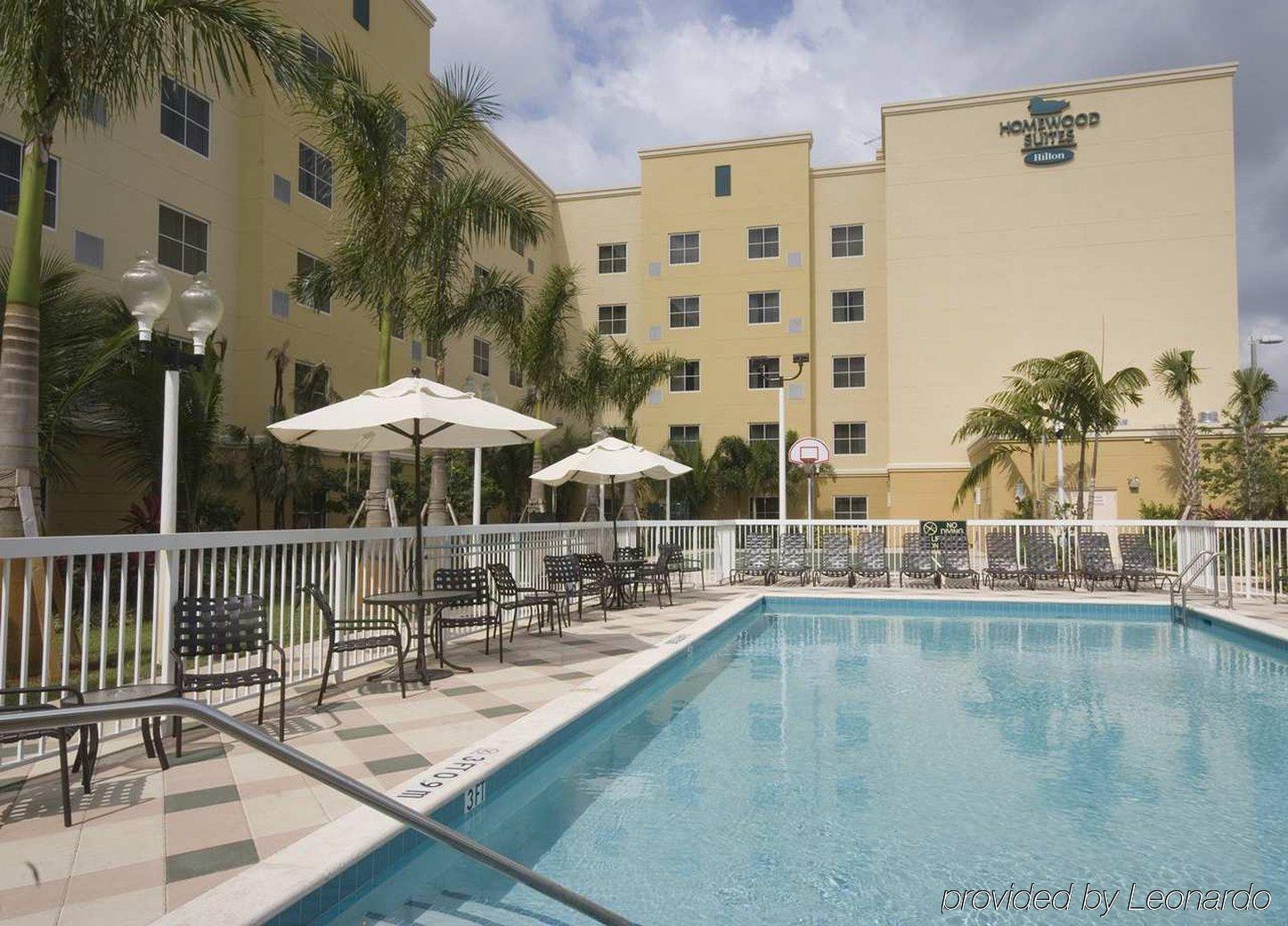 Homewood Suites By Hilton Miami - Airport West Miami Springs Bagian luar foto