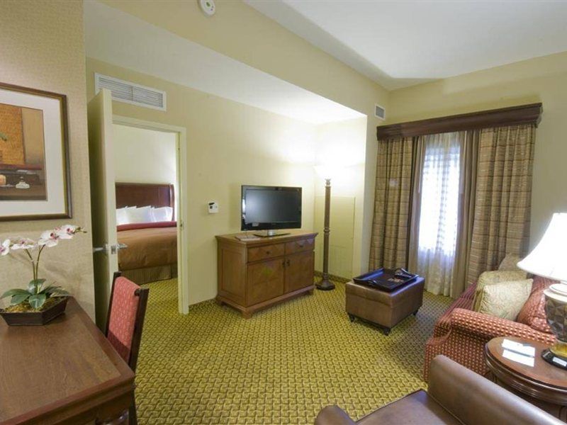 Homewood Suites By Hilton Miami - Airport West Miami Springs Bagian luar foto